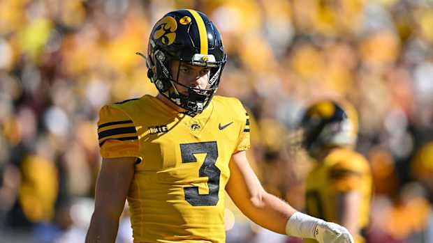 Iowa Hawkeyes defensive back Cooper DeJean (3) looks on during the game against the Minnesota Golden Gophers at Kinnick Stadium.